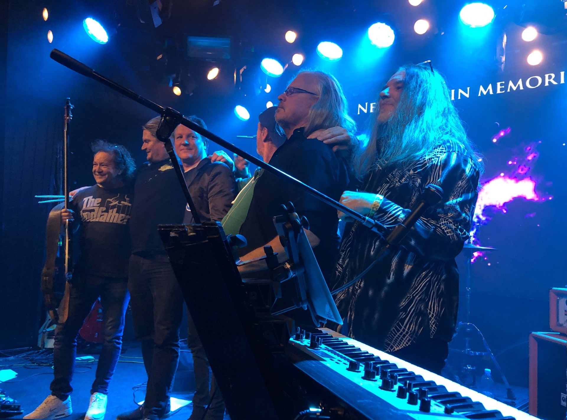 Bow after the RUSH 2112 2022 Concert, from left to right: Jone Ullakko, Jarkko Rantala, Jukka Liimatainen, Ari Sandberg, Anssi Saarnilehto and Tommy Eriksson